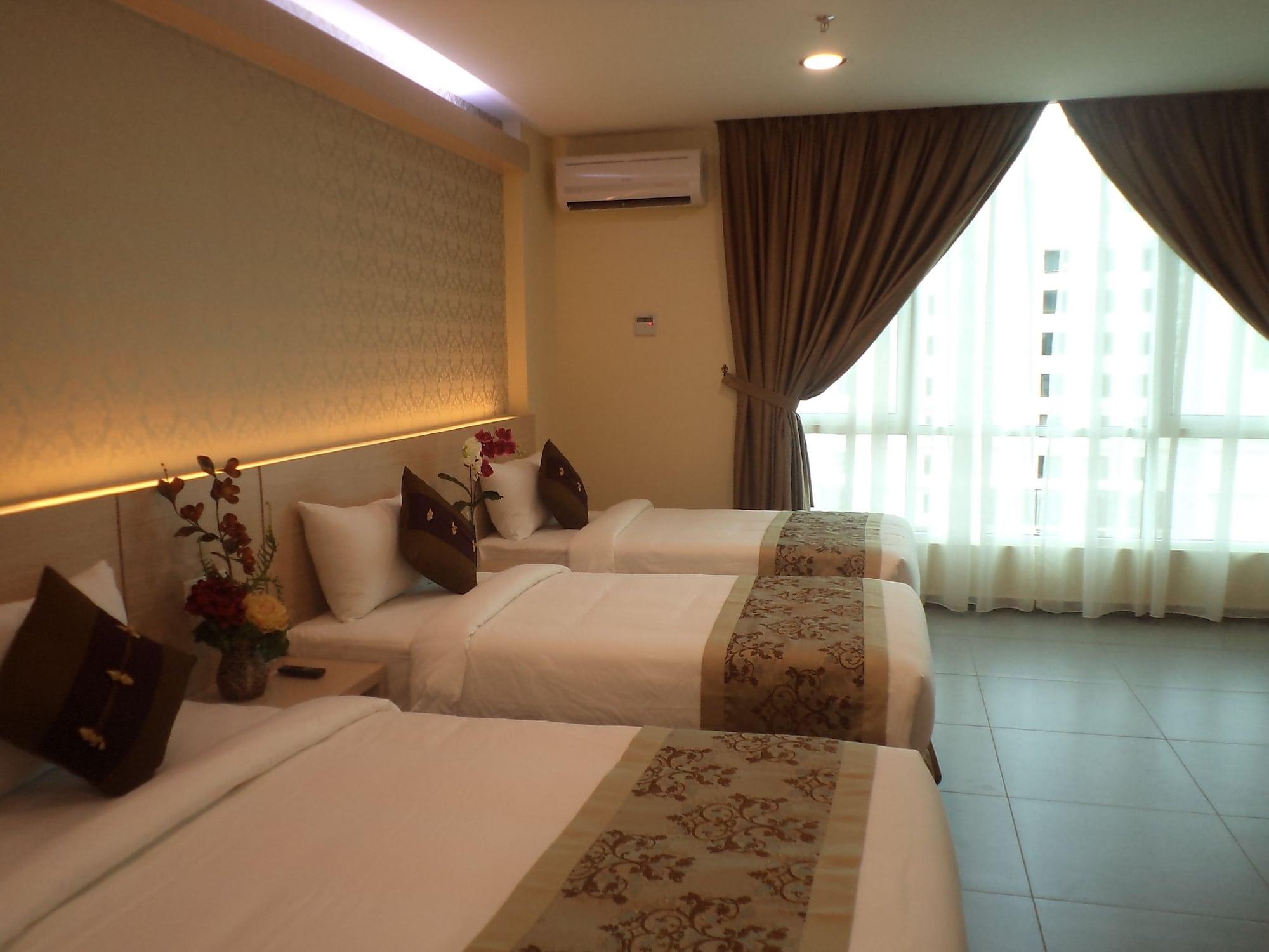 Midcity Hotel Melaka Esterno foto