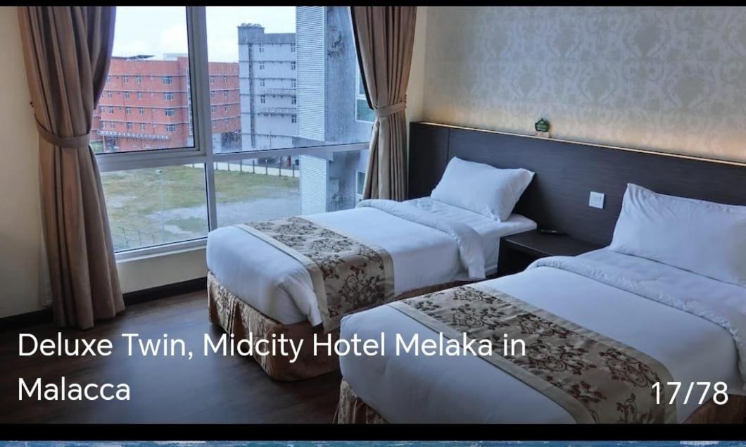 Midcity Hotel Melaka Esterno foto